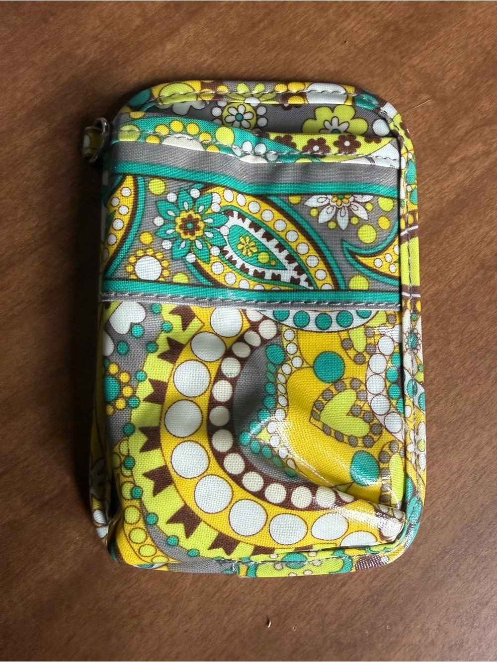 Vera Bradley, lemon parfait phone holder discontinued missing strap like new